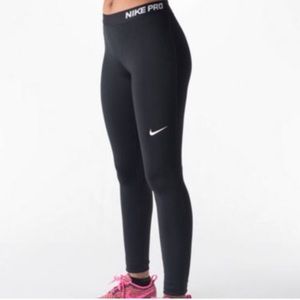 Nike Pro Cool Legging in Black